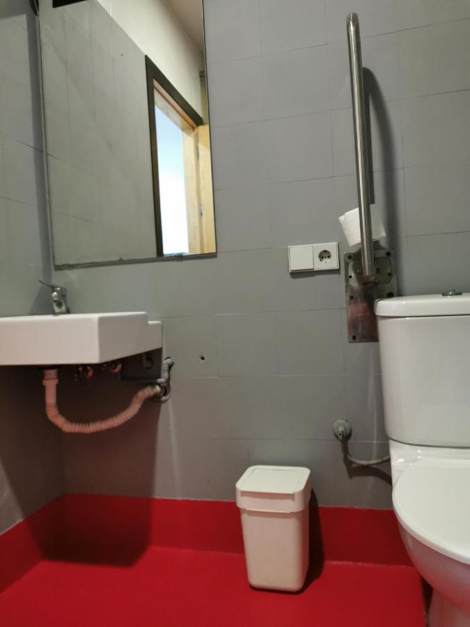 Traveller Box Hostel Seville Ngoại thất bức ảnh