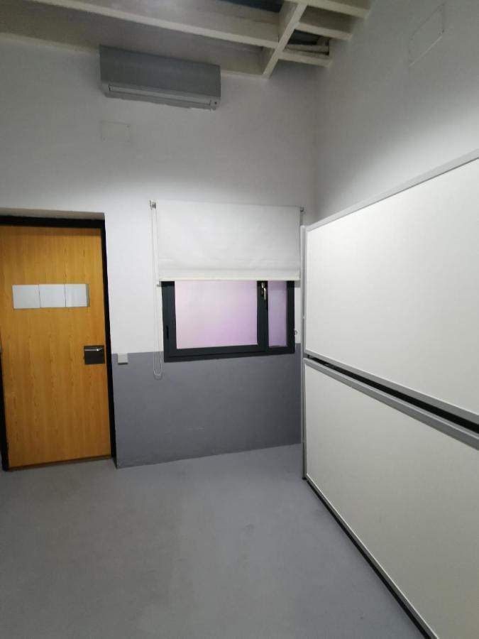 Traveller Box Hostel Seville Ngoại thất bức ảnh