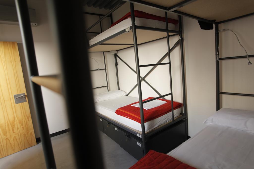 Traveller Box Hostel Seville Ngoại thất bức ảnh